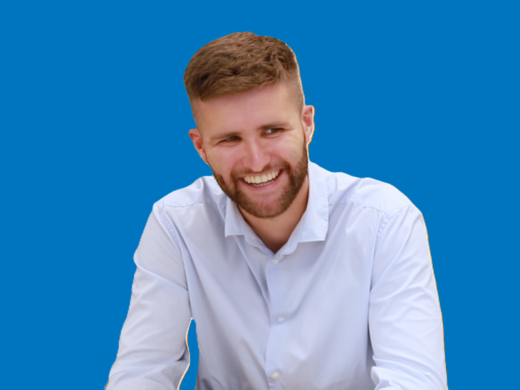 Early career roles at Robertson Group