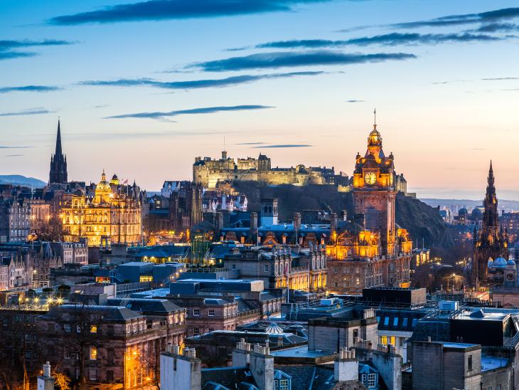 stock image of edinburgh skyline at night