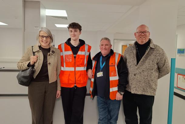 Anna Dickson MP visits Robertson Construction Yorkshire & East Midlands at Airedale General Hospital