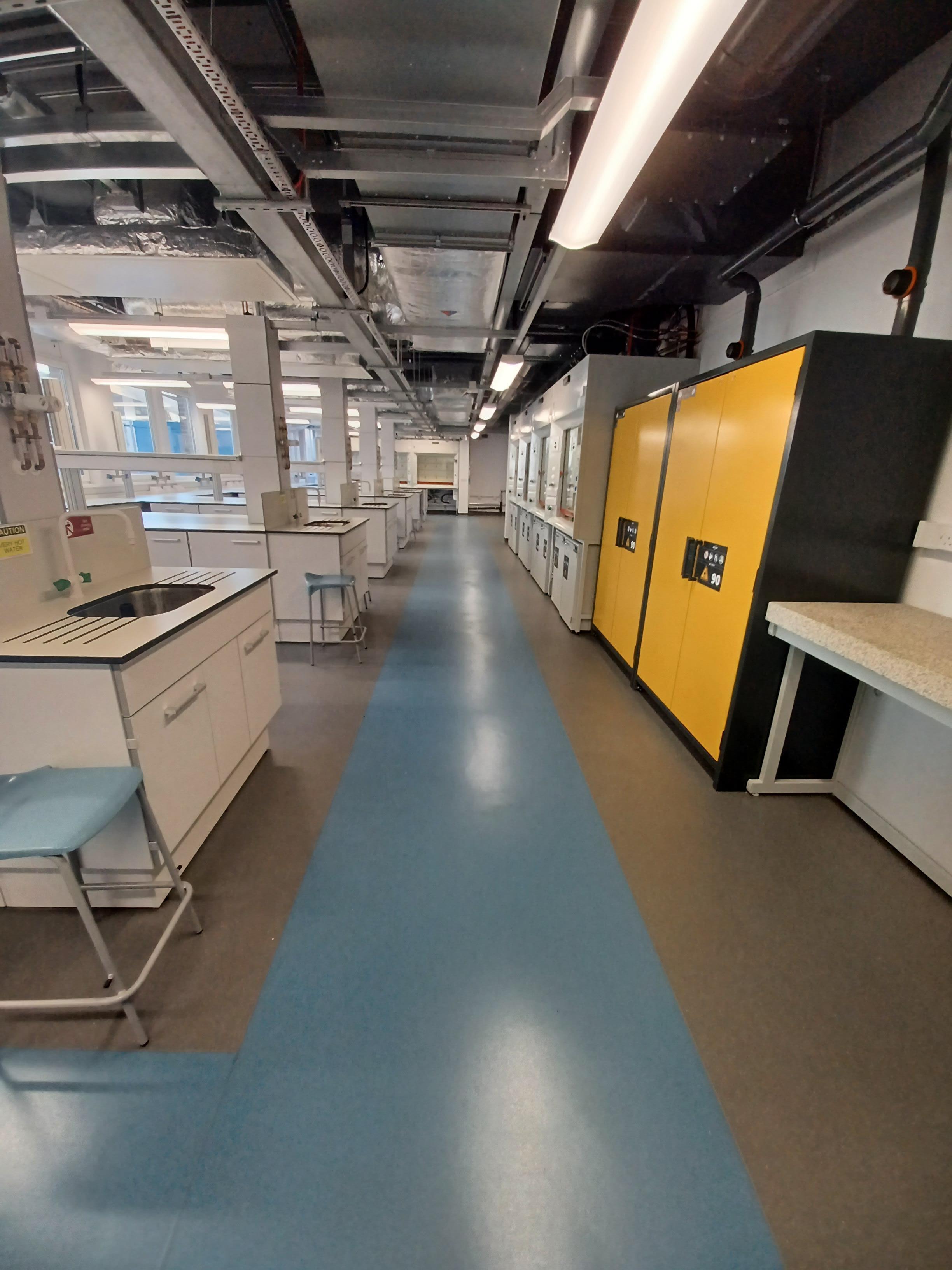 Image of new chemistry lab M&E refurbishments