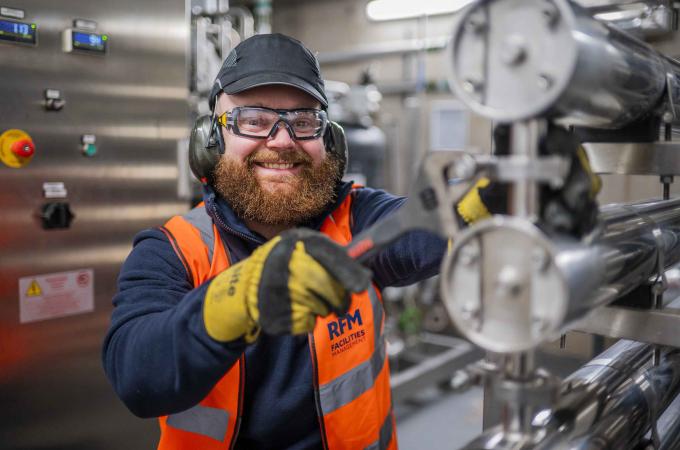 Mechanical engineer performing hard facilities management