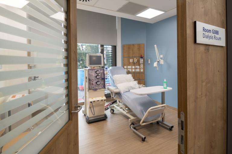 Renal unit treatment room