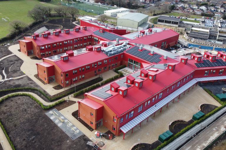 Myndd Isa Campus 