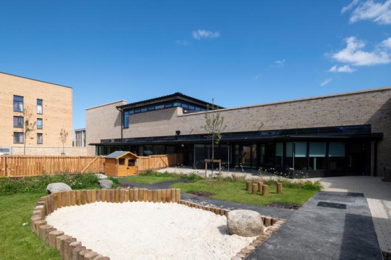 Macmillan Square Hub