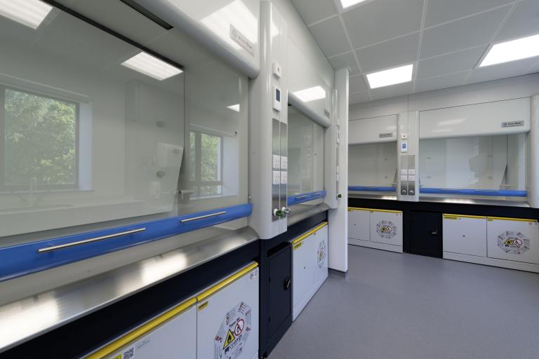Image of sinks and experiment space