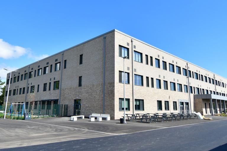 Exterior of Monifieth Learning Campus, delivered by Robertson Construction Tayside