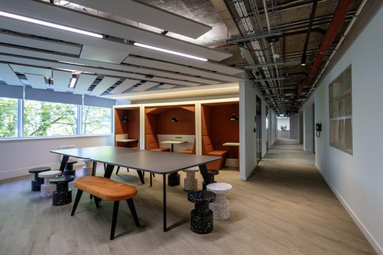 Breakout and leisure space at BlackRock’s Dundas House, delivered by Robertson Construction