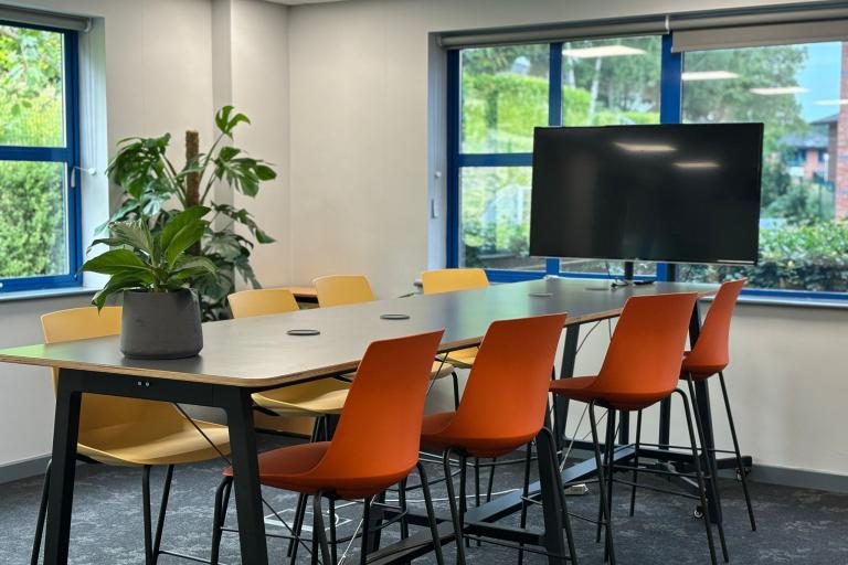 Park Square office refurbishment meeting space