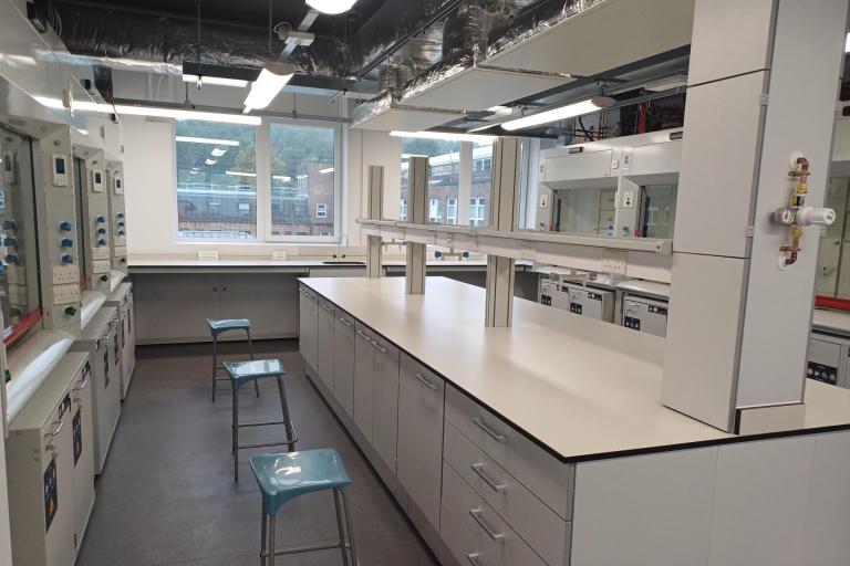 Image of new chemistry lab M&E refurbishments