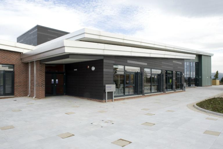 St Margarets Primary and Cowie Nursery - entrance