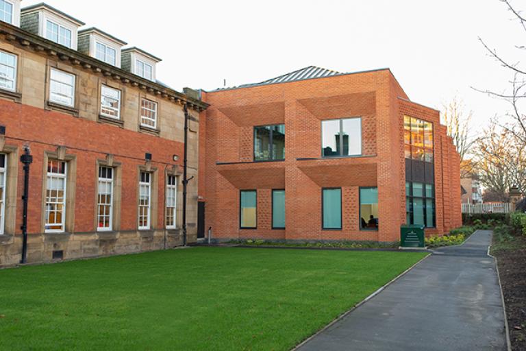 Royal Grammar School Arts and Maths Teaching Block - external